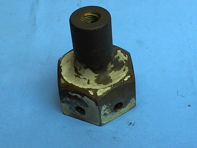 0741047-2 Cessna - Wheel Fairing Support (Axle) Nut